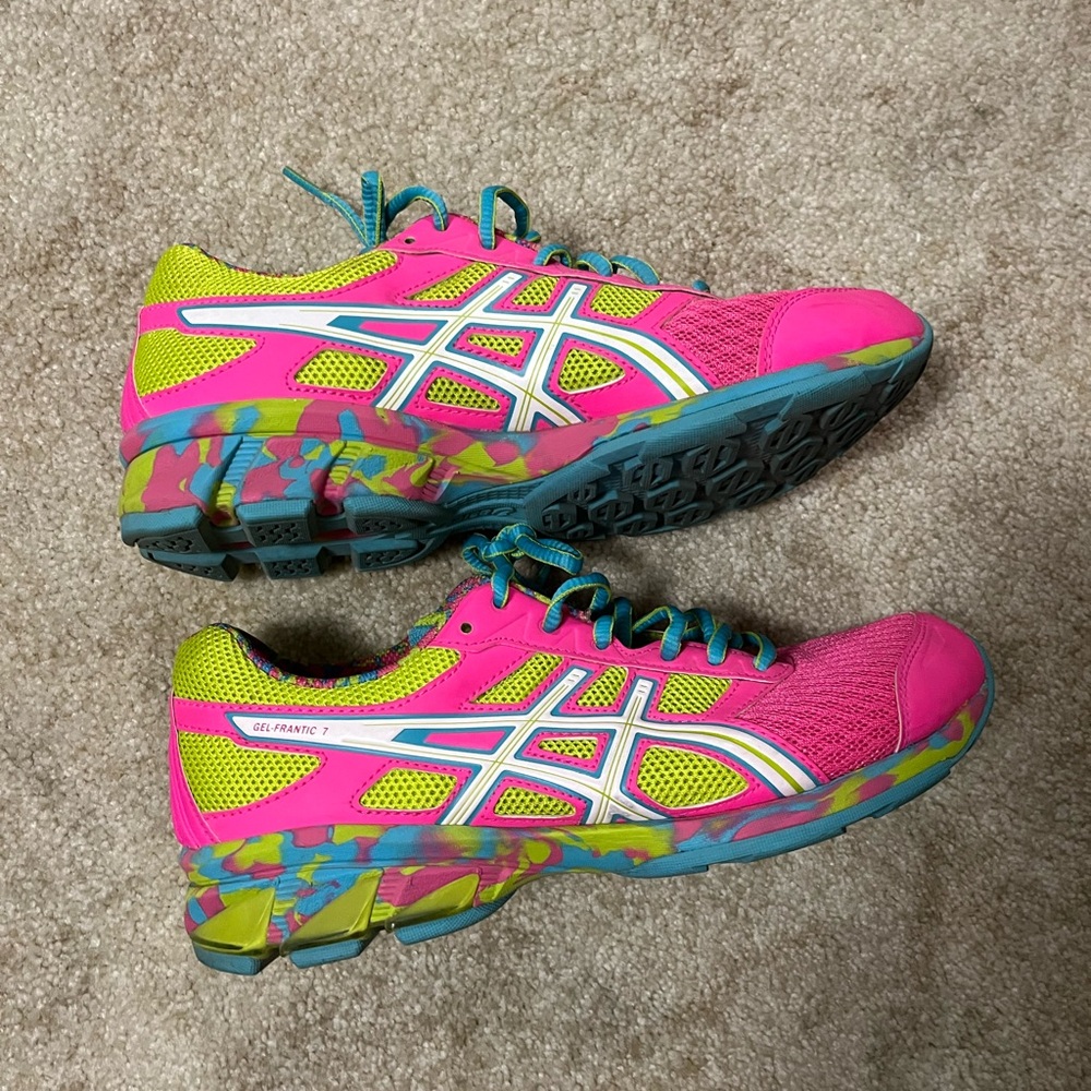 ASICS running shoes size 7.5